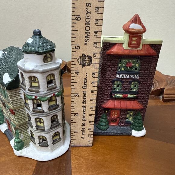 Set of 2 Trim A Home 1994 Christmas Village Buildings Inn & Tavern - Picture 7 of 10